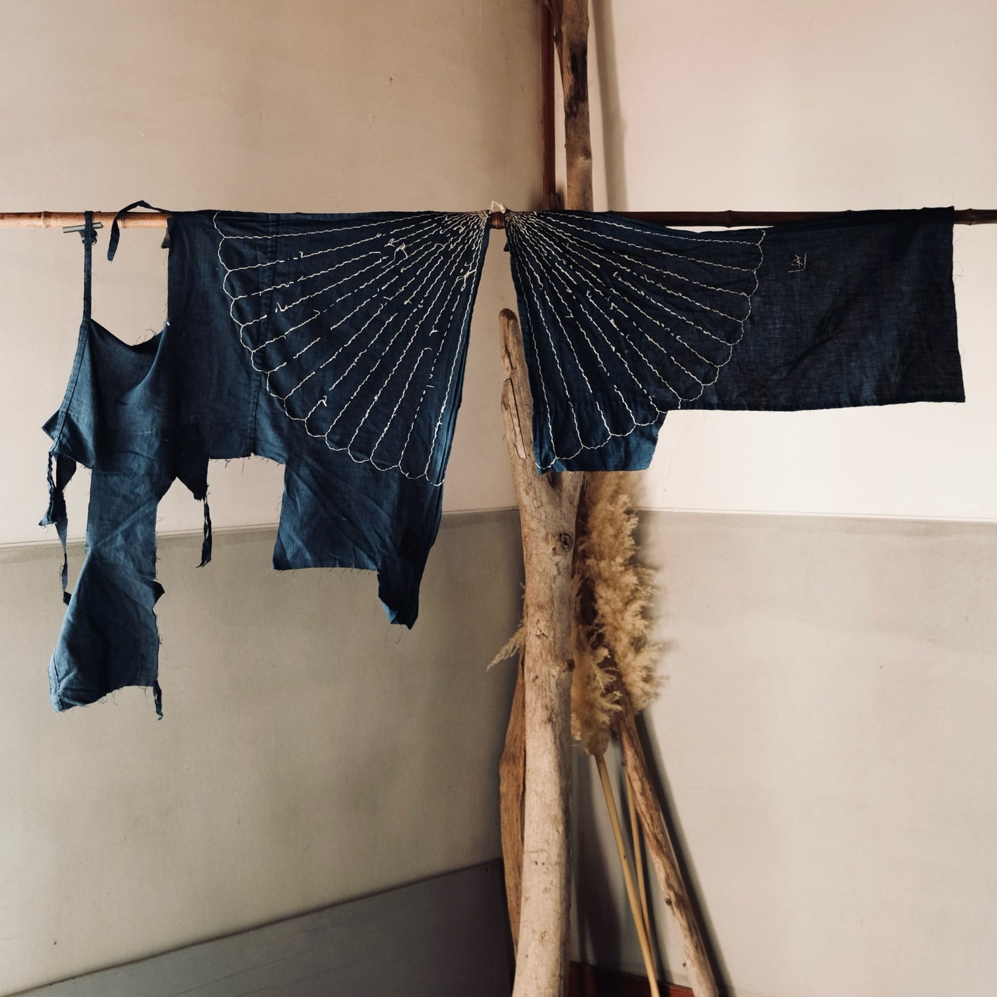 Vintage Japanese indigo-dyed Sashiko fragments 2pset