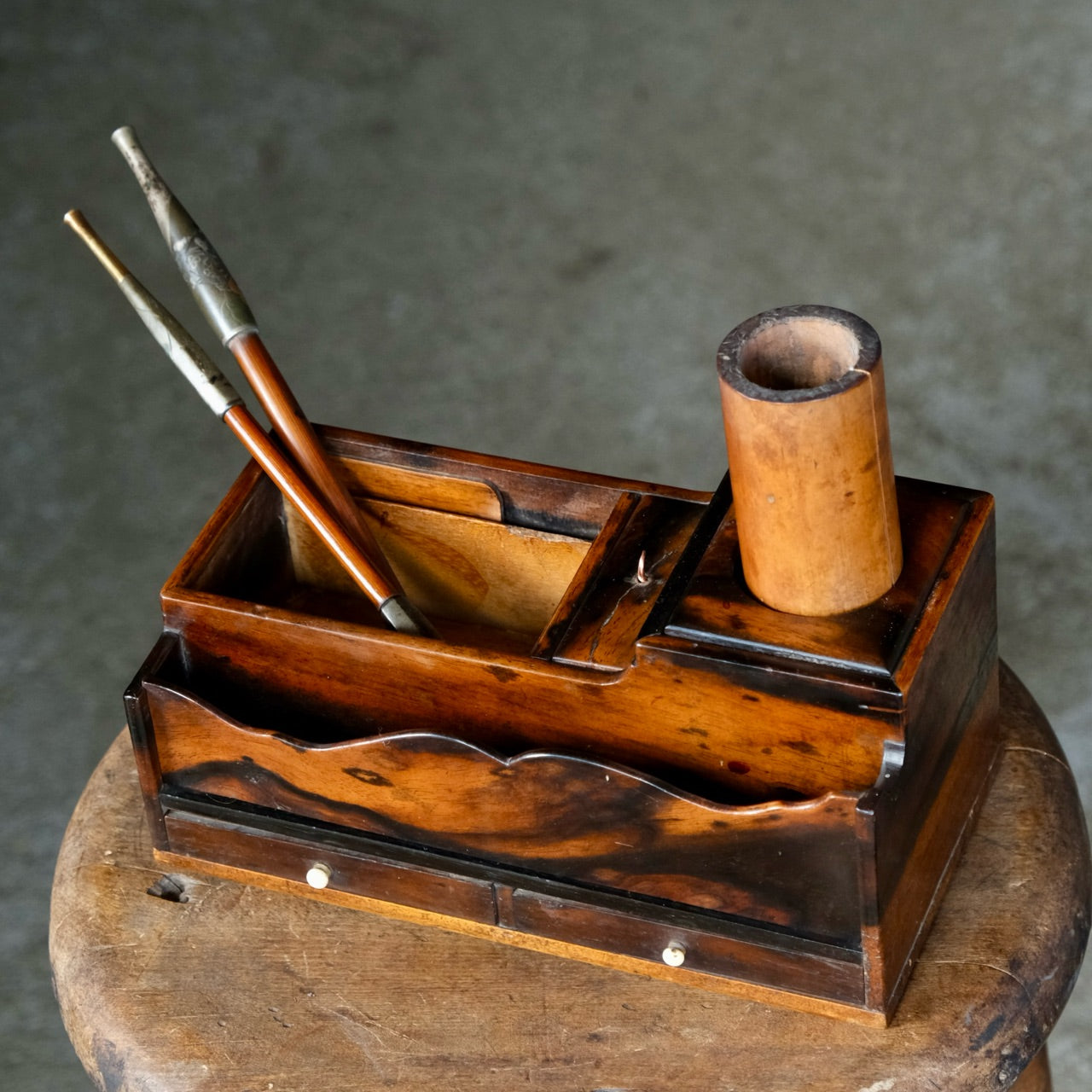 Vintage Japanese Cigar box cigar tray Tobacco storage box tabakobon kurokaki(黒柿)Edo period