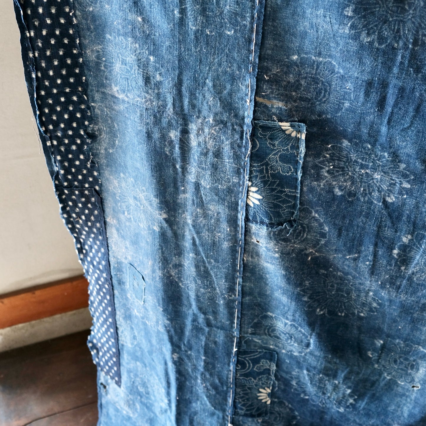 Vintage Japanese Boro Katazome Sashiko indigo-dyed textile chrysanthemum(b-5)