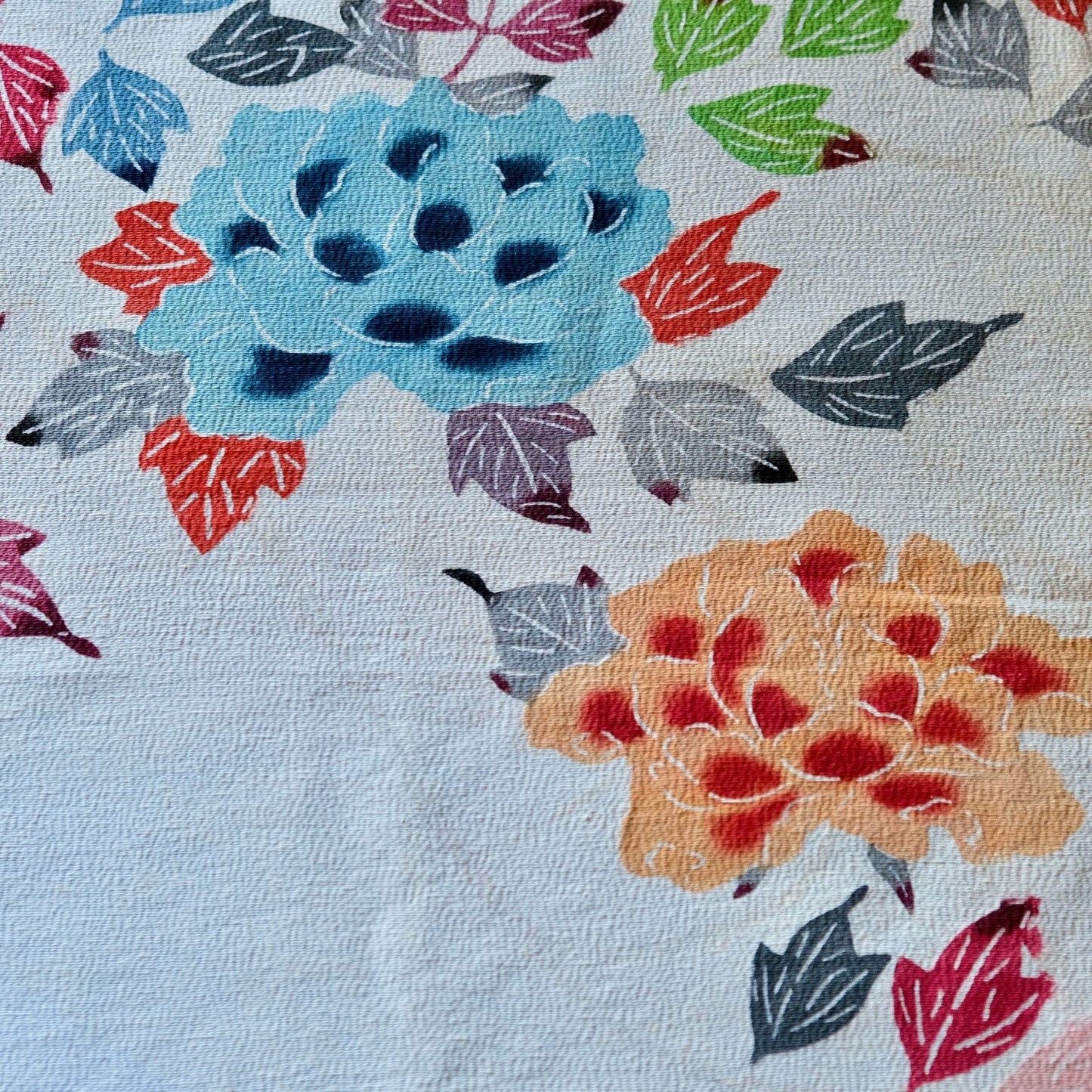 Vintage Japanese kimono silk textile Ryukyu Bingata Okinawa peony flower (b-27)