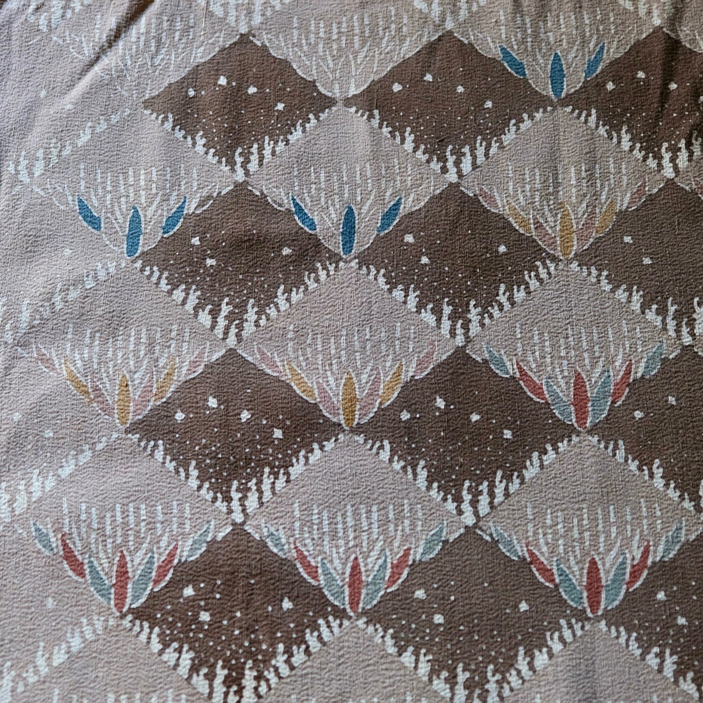 Vintage Japanese kimono silk textile ryukyu bingata okinawa Japanese bamboo-leaf brown(b-23)
