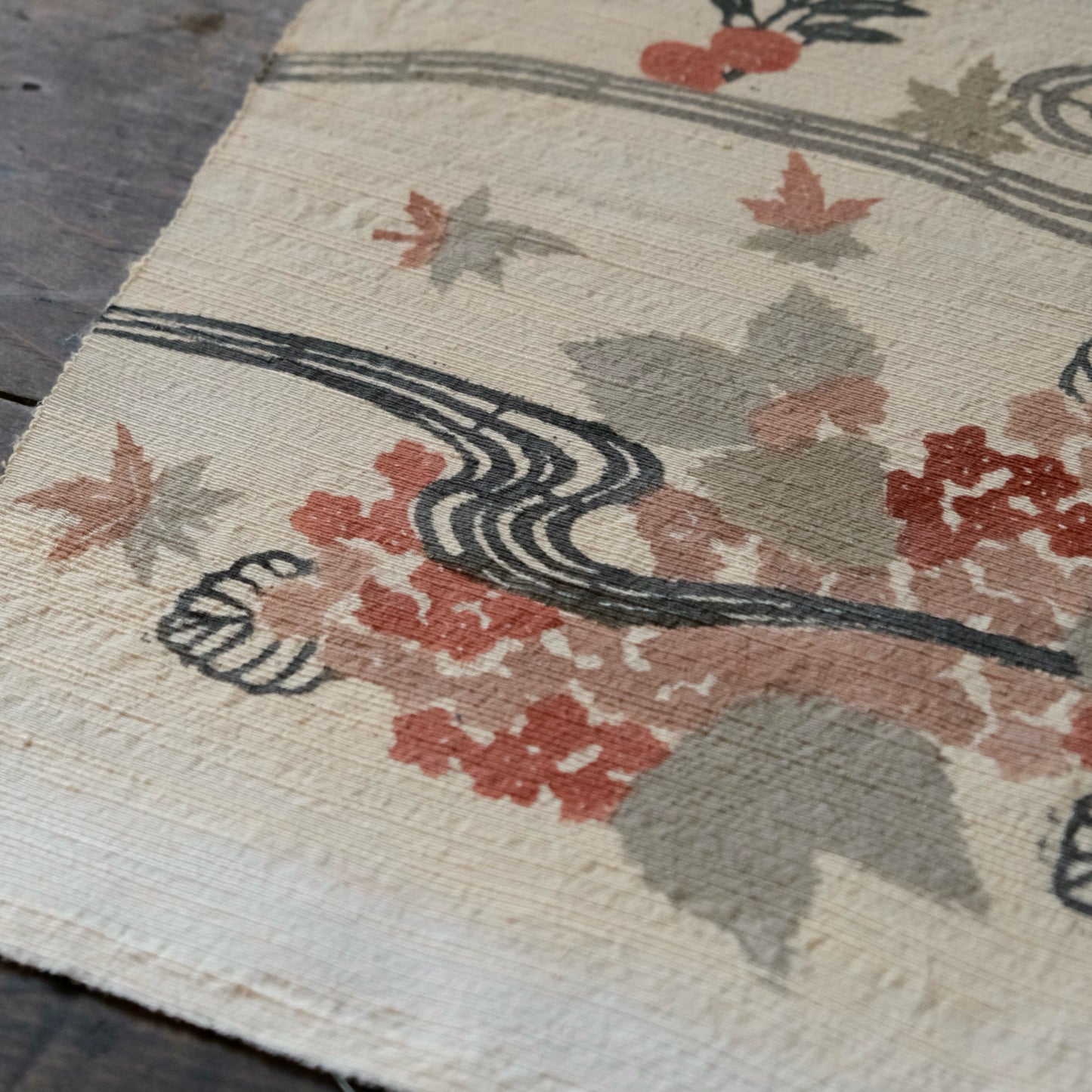 Vintage Japanese kimono silk textile Ryukyu Bingata Okinawa hydrangea (b-35)