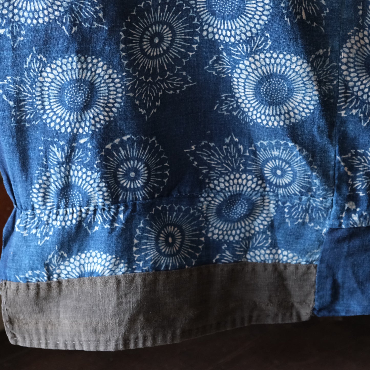 Vintage Japanese Katazome indigo chrysanthemum textile boro aizome thin cloth(b-6)