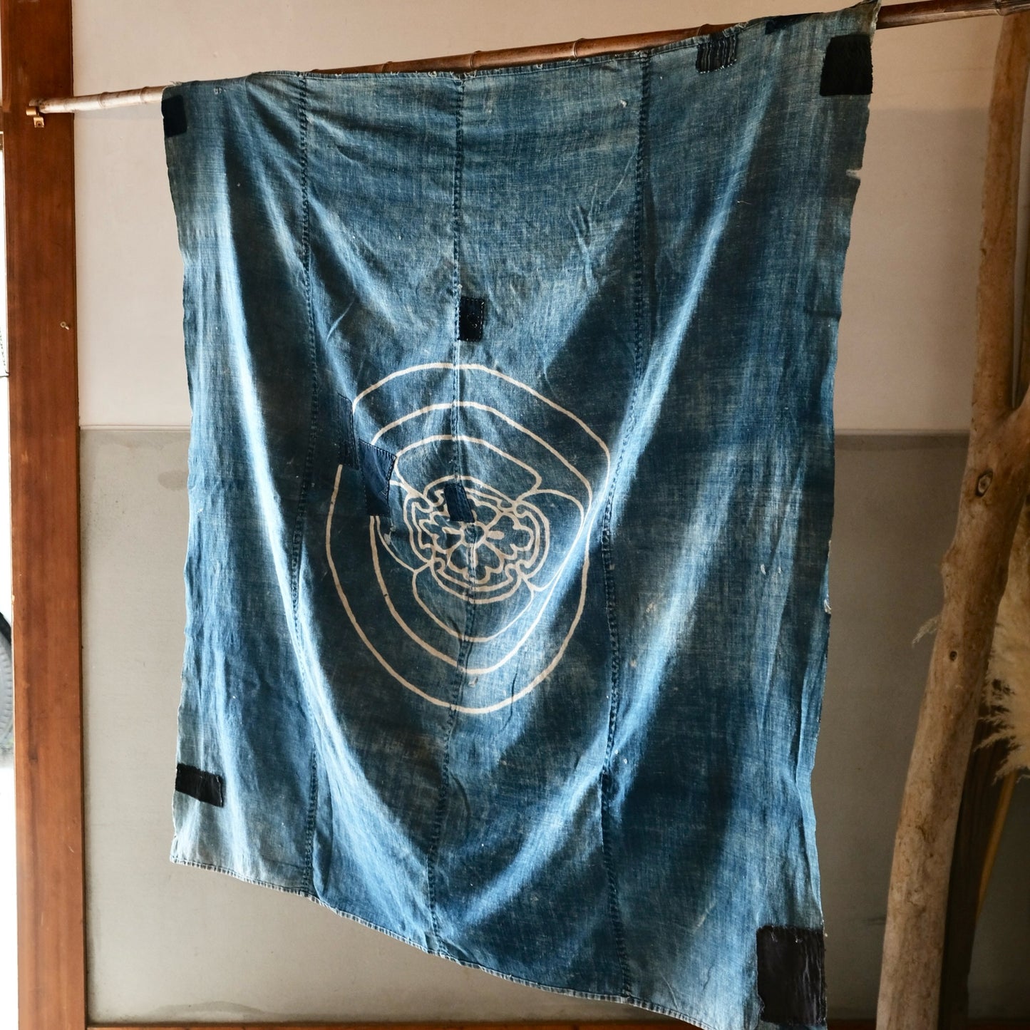 Vintage Japanese Furoshiki Boro family crest indigo dyed textile (b-1)