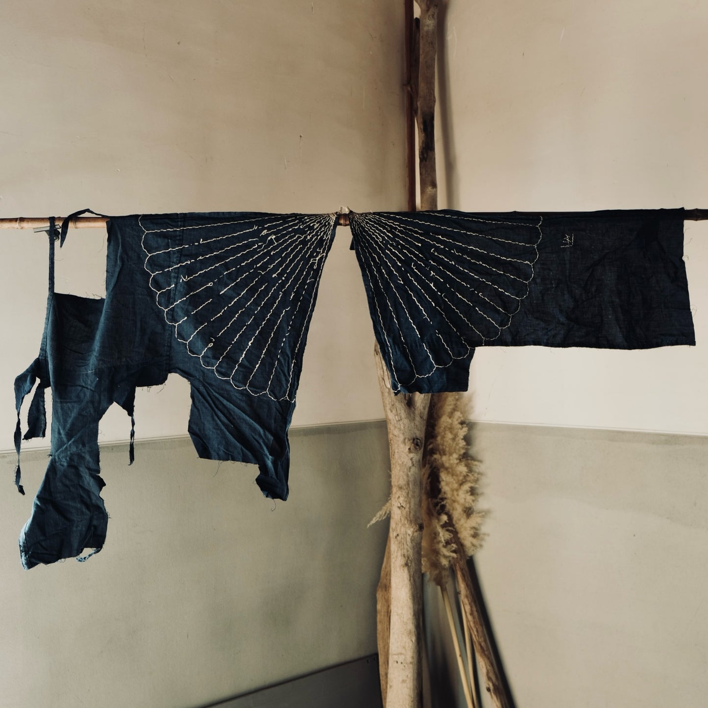 Vintage Japanese indigo-dyed Sashiko fragments 2pset