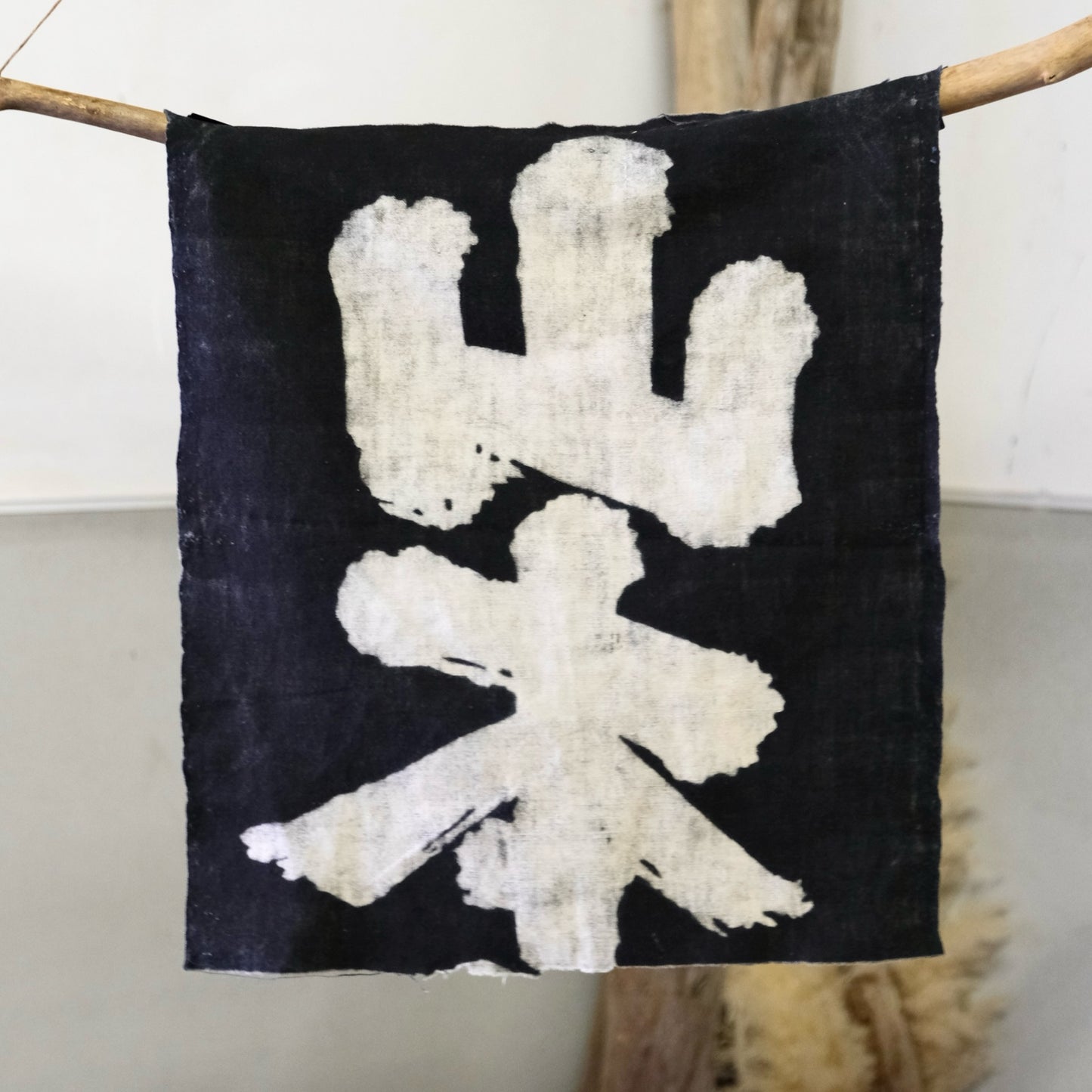 Vintage Japanese piece of cloth cotton textile tapestry(b-14)