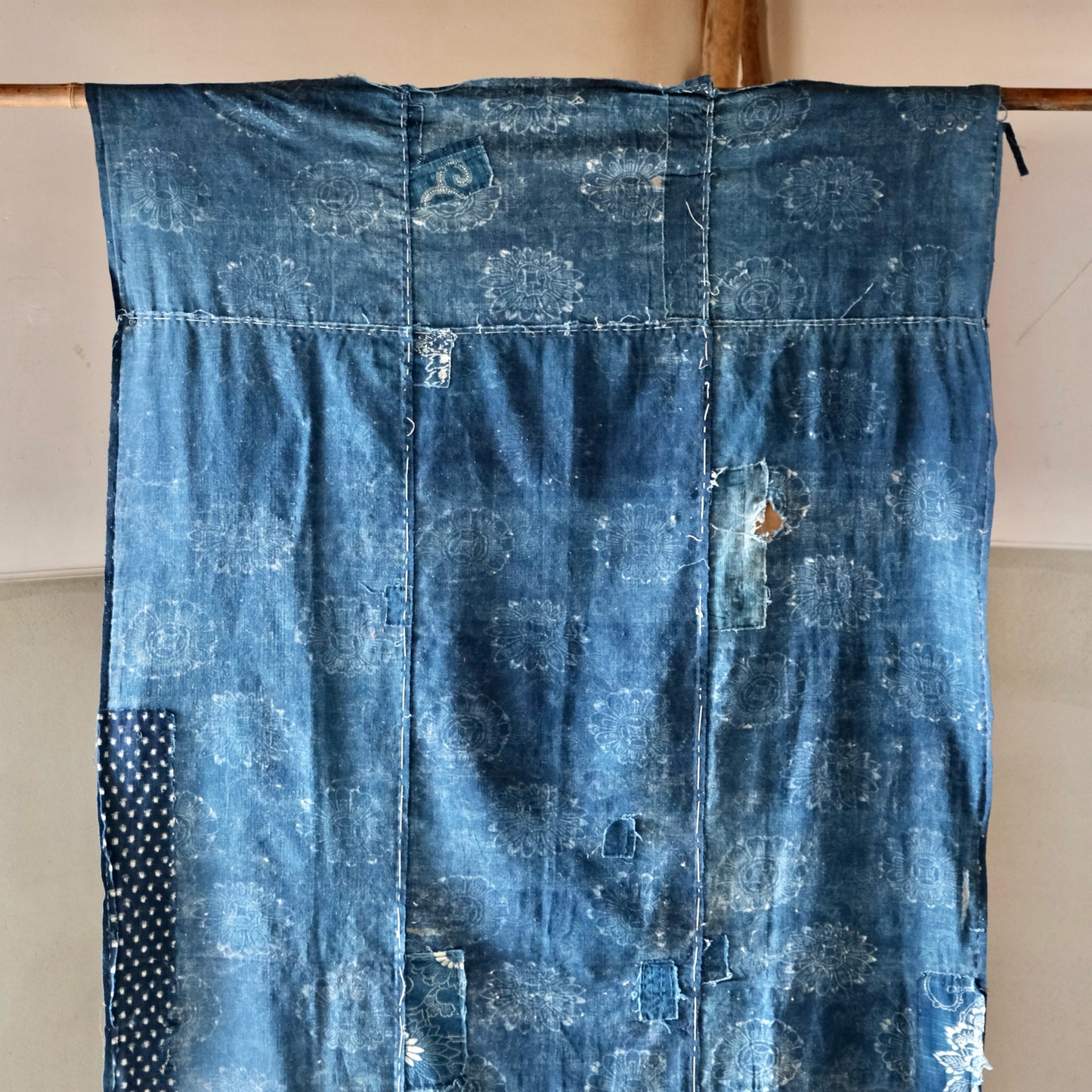 Vintage Japanese Boro Katazome Sashiko indigo-dyed textile chrysanthemum(b-5)