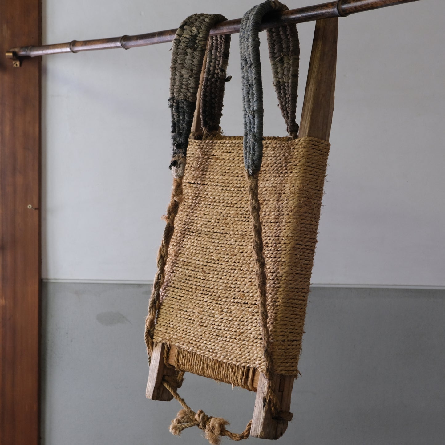 Japanese antique item (c-10), view 2