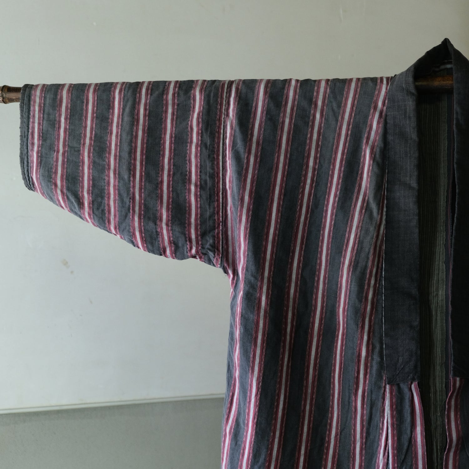 Japanese antique item (c-8), view 3