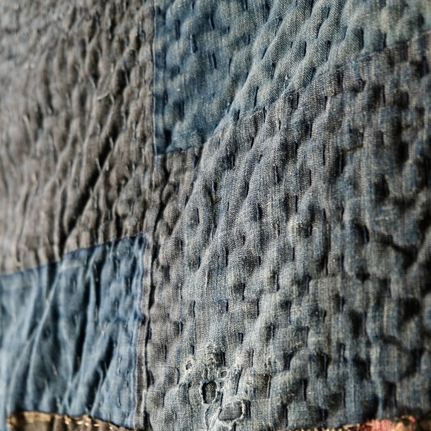 Vintage  Japanese Thick Boro Rug - Reversible Sashiko Patchwork - Wabi-Sabi "Melting" Indigo Textile Art(b-44)