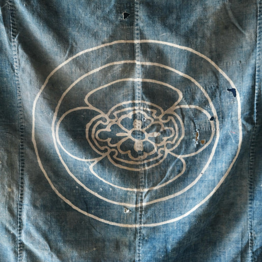 Vintage Japanese Furoshiki Boro family crest indigo dyed textile (b-1)