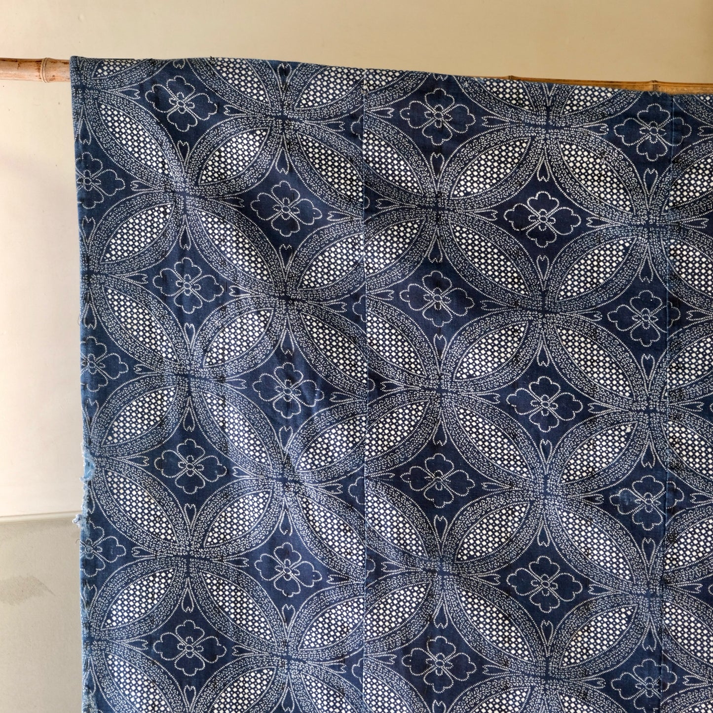 Vintage Japanese Katazome Indigo aizome Rug sashiko- Fine Geometric Pattern & Crisp White Contrast(b-48)