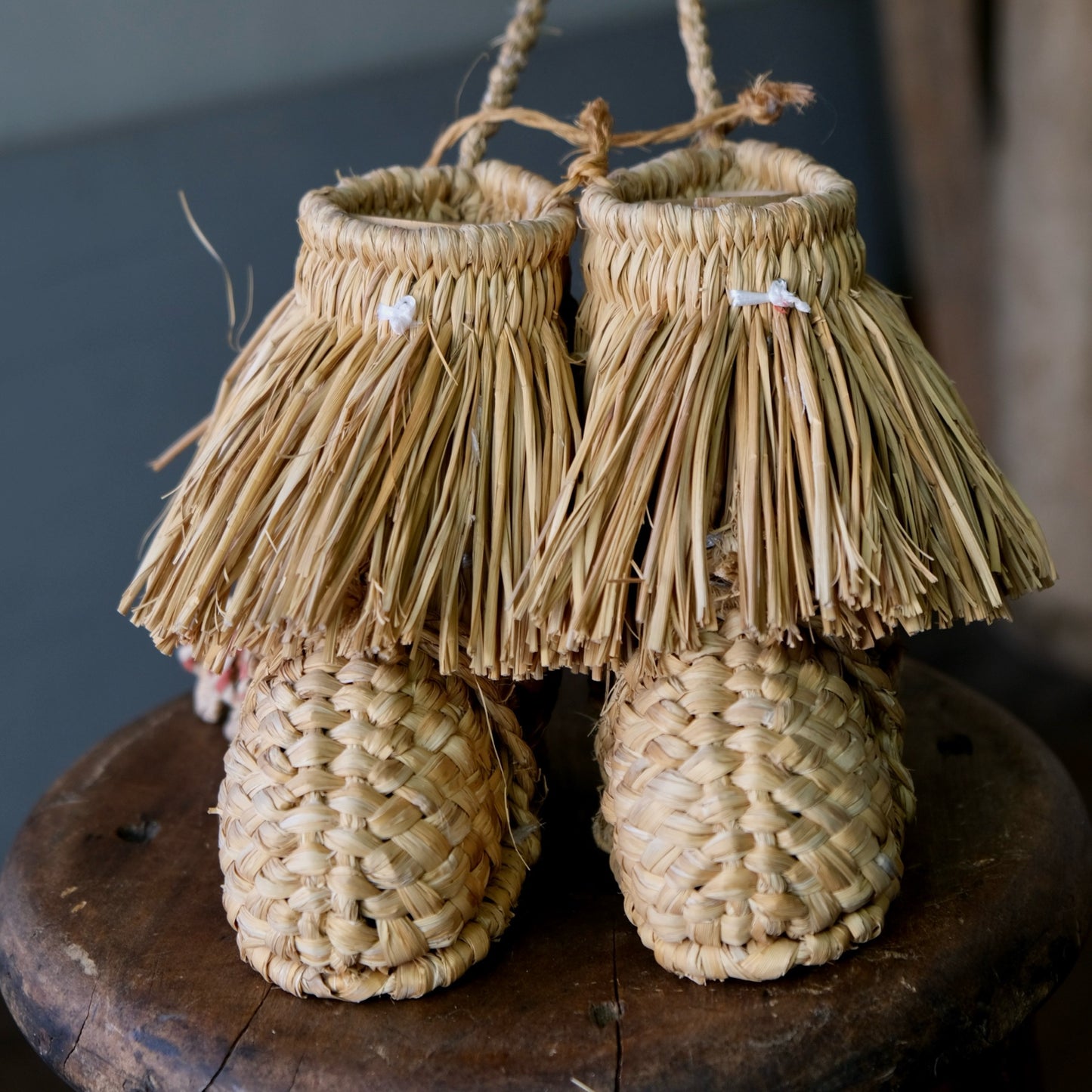 Vintage Japanese Straw Miniature Snow Boots (Yukin-ko Boots) set - Traditional Folk Craft Ornament from Ishikawa (b-60))