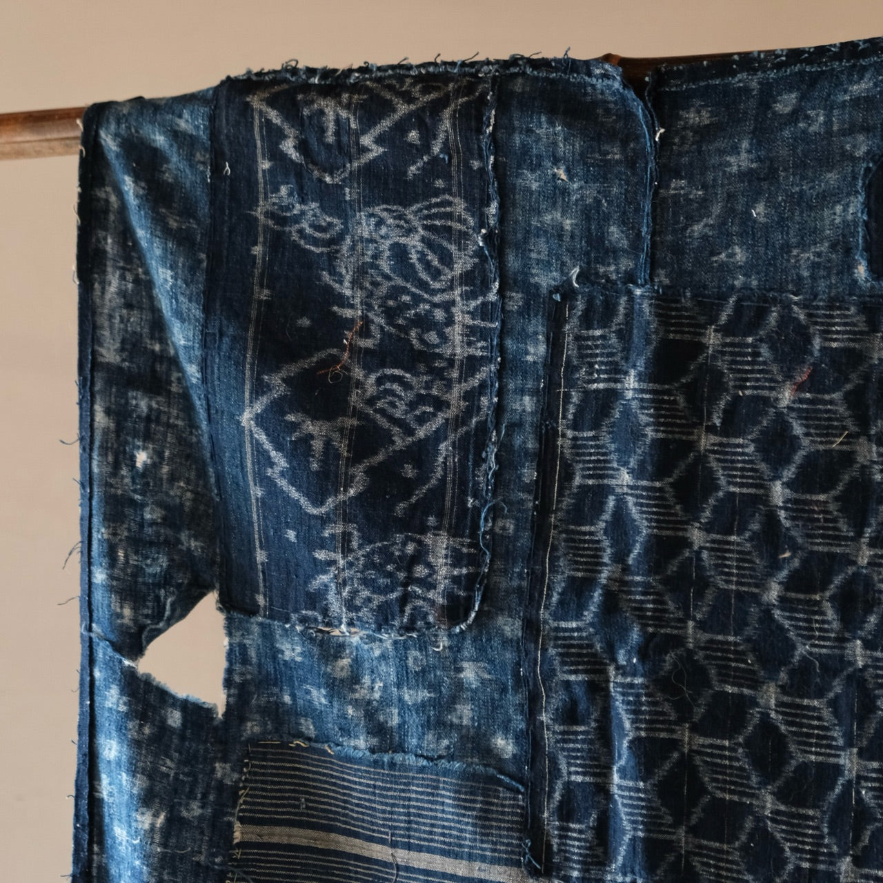 Vintage Japanese Boro fabric Kasuri sashiko aizome Indigo-dyed Katazome textile/NOREN
